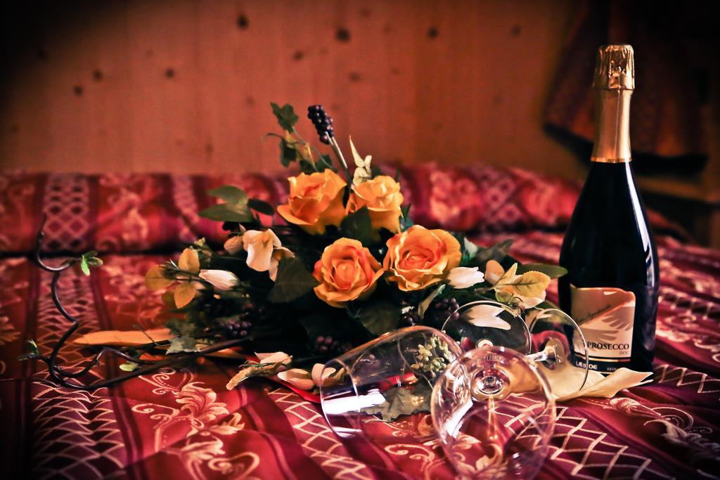Villa Elena B&B Hotel Сан Мартино ди Кастроза Екстериор снимка