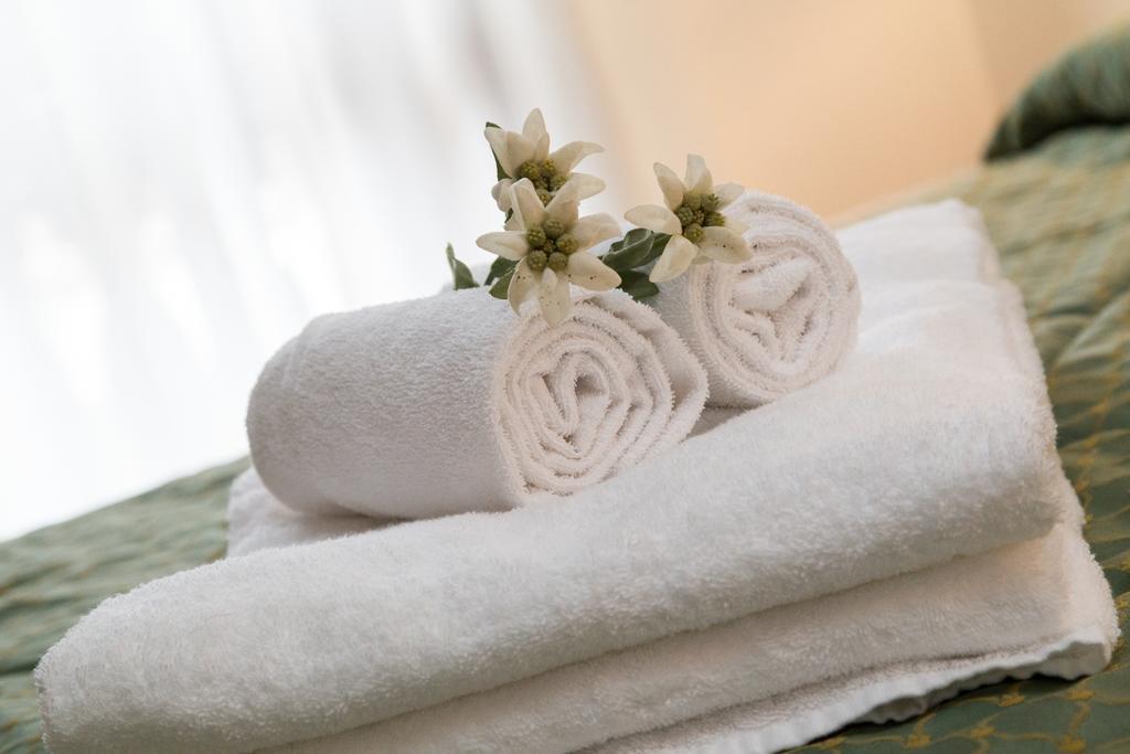 Villa Elena B&B Hotel Сан Мартино ди Кастроза Екстериор снимка