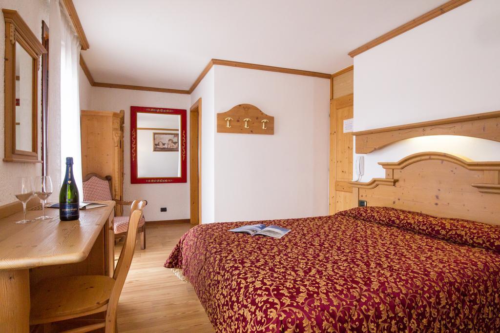 Villa Elena B&B Hotel Сан Мартино ди Кастроза Екстериор снимка