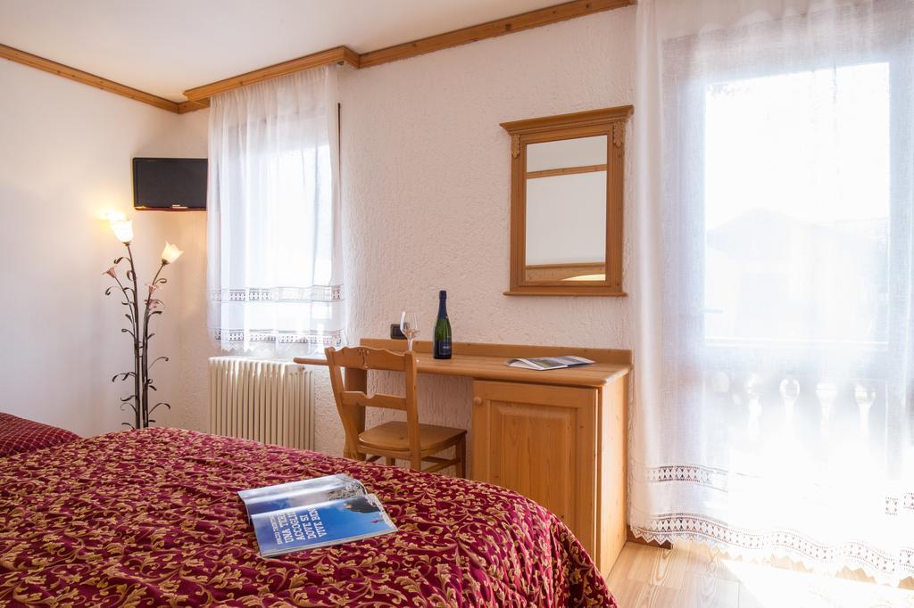 Villa Elena B&B Hotel Сан Мартино ди Кастроза Екстериор снимка